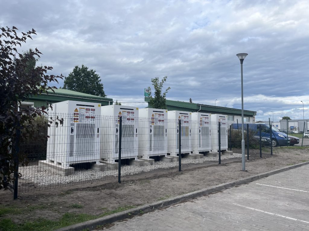 Enerģijas uzglabāšanas sistēma 0,6MW/1,29MWh Jelgavā
