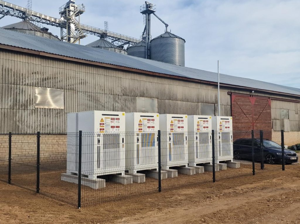 Enerģijas uzglabāšanas sistēma 0,54MW/1,1MWh Saldū